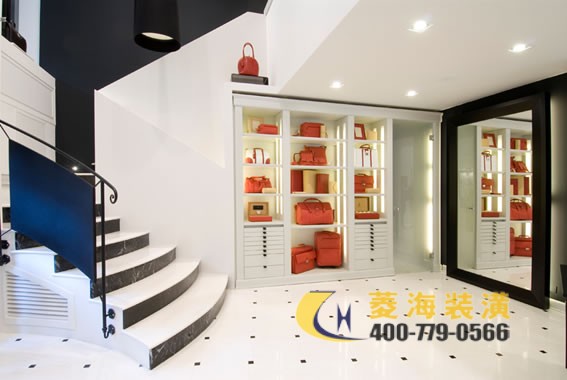 pineider奢侈品店鋪裝修圖片