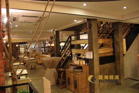 西餐廳桌椅設計