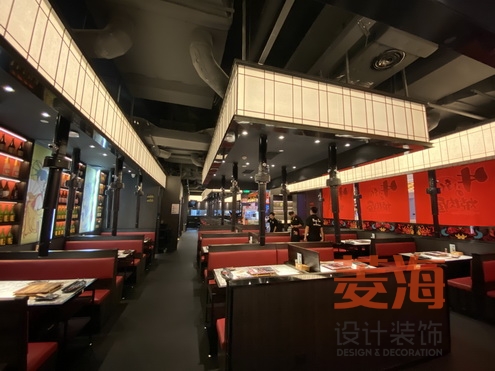 日本烤肉店卡座設計