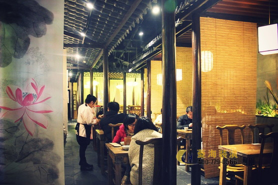 串串香店復古軟裝設計