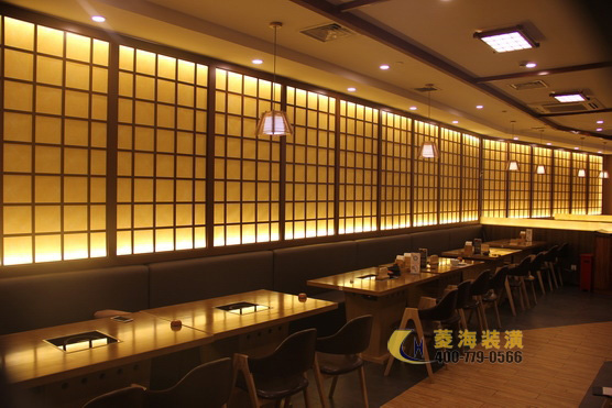 日本料理店沙發卡座設計