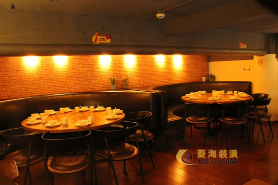 快餐廳墻面設計